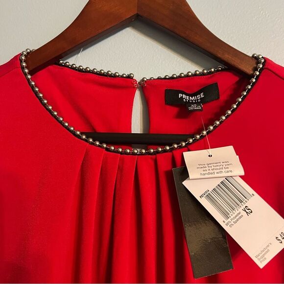 Red Christmas top by PREMISE STUDiO Women’z Sz XS NWT🏷 beaded neckline - Picture 3 of 11